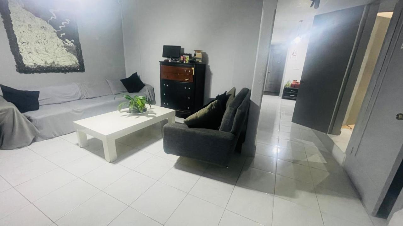 Hostal Letys Place Emilio Mexikóváros Kültér fotó